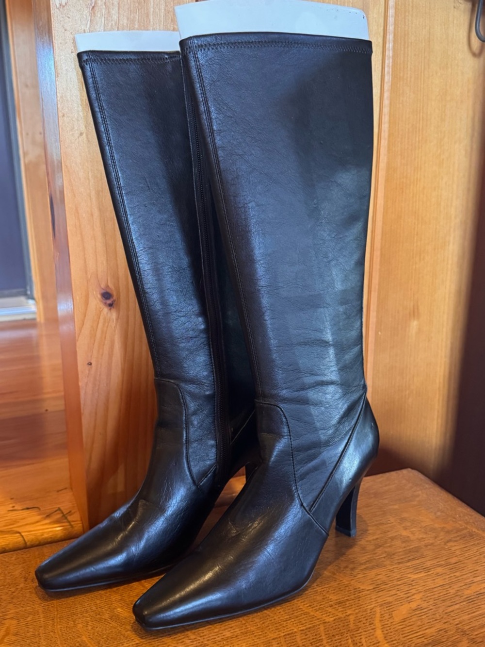 Alfani black leather high boots pointed toe size 8